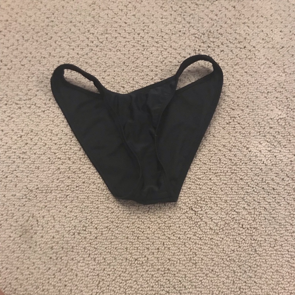 Black target bikini bottom